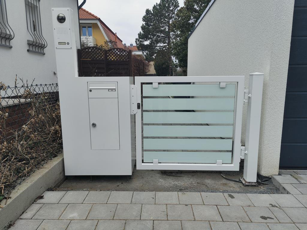 Briefkästen und Mülltonnenboxen