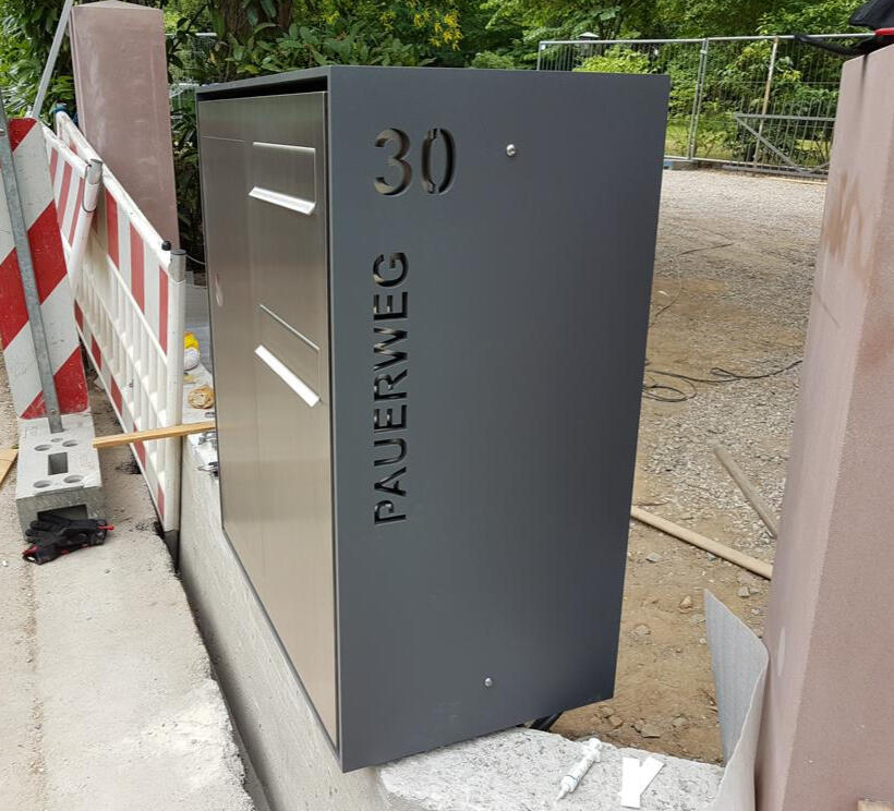 Briefkästen und Mülltonnenboxen